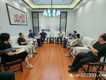 与郑州工大科技总经理王朝俊、副总经理吴宏军一行座谈交流