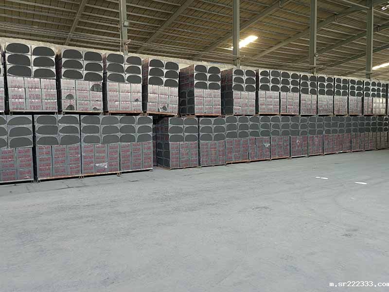 石墨改性水泥基保温板-45