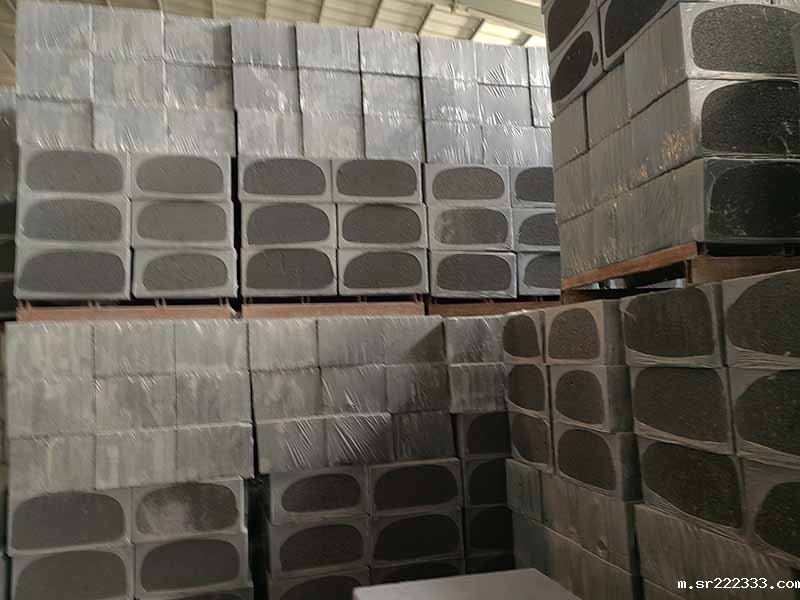 石墨改性水泥基保温板厂家